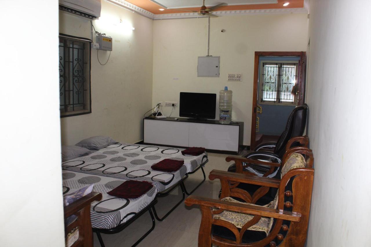Centaurus Homestay Near Trichy Airport Tiruchirappalli Exterior photo